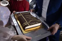 праздничный торт
